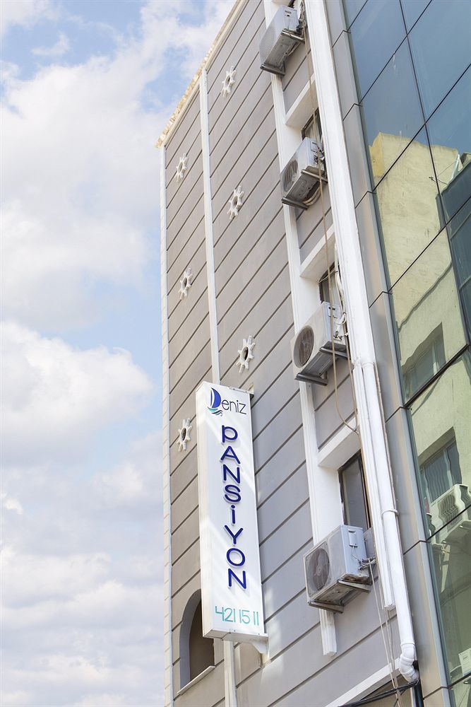 Deniz Pansiyon Esmirna Exterior foto